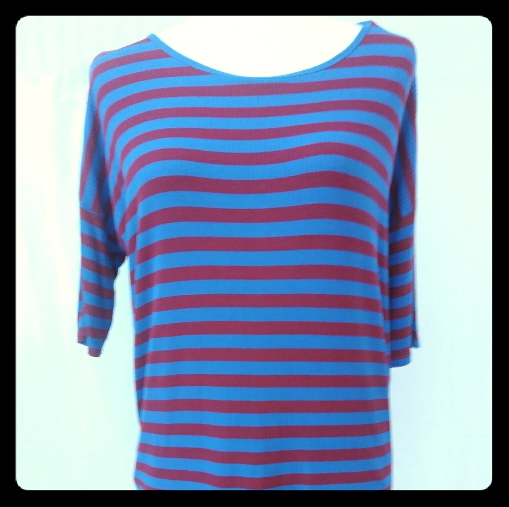 Lula Roe long shirt or dress.